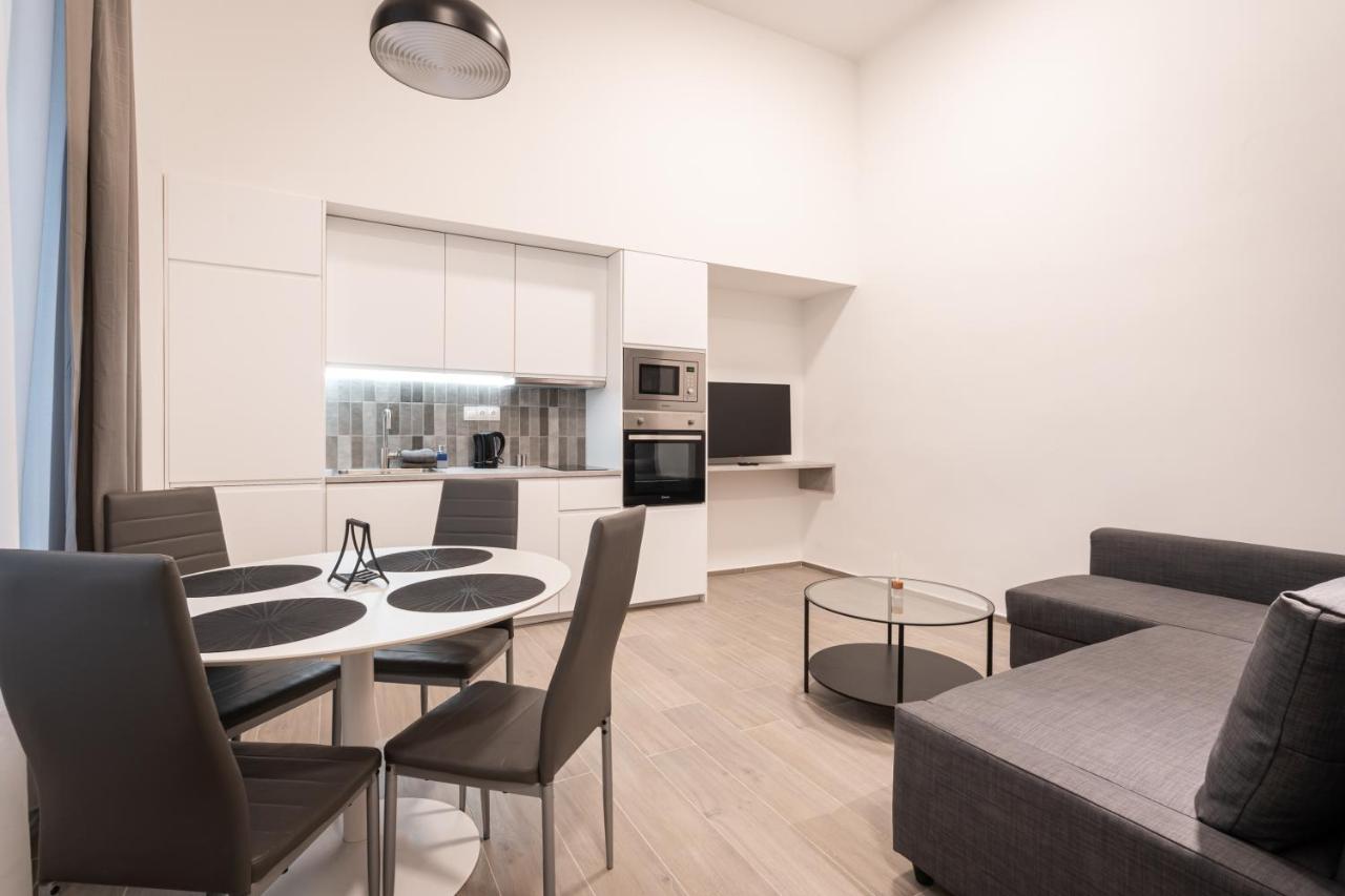 K10 - Kazinczy Street Heritage Suite - Best Location By Bqa Budapest Eksteriør bilde