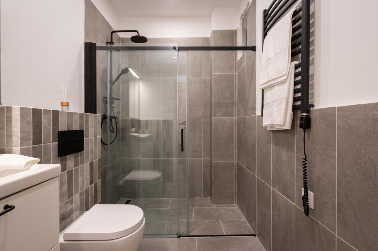 K10 - Kazinczy Street Heritage Suite - Best Location By Bqa Budapest Eksteriør bilde