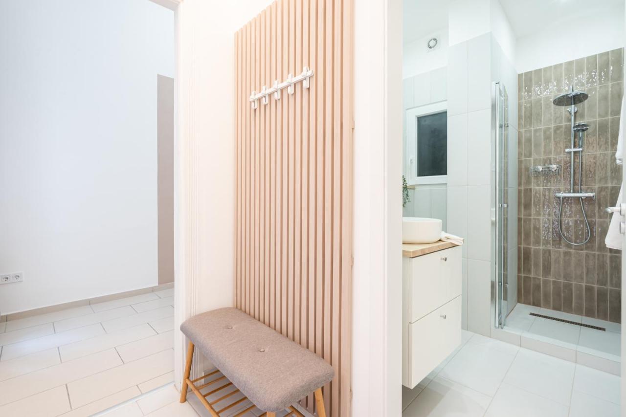 K10 - Kazinczy Street Heritage Suite - Best Location By Bqa Budapest Eksteriør bilde